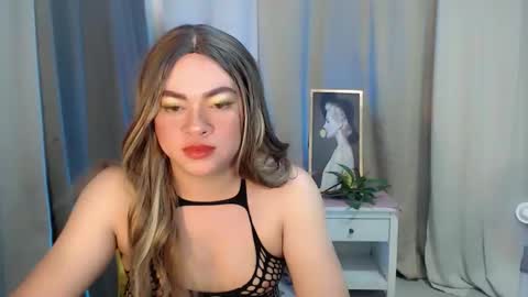 Snapshot of dianne_horny chatting on 5, 3, 2026 Dianne online show from 5, 3, 2026