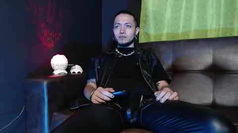 DICAPRIO online show from 8, 5, 2026