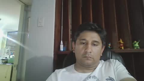 dickeduardo online show from 10, 4, 2026