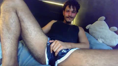 diemond_latinx98 online show from 28, 2, 2026