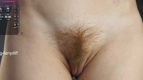 Snapshot of diffgirls chatting on 16, 2, 2025 Tanya online show from 16, 2, 2025