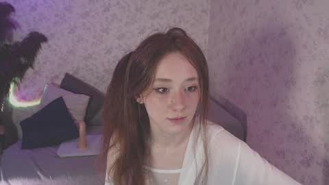 Hi im Alice 3 Im usualy online 03-10 or 17-21 UTC0 online show from 4, 3, 2025