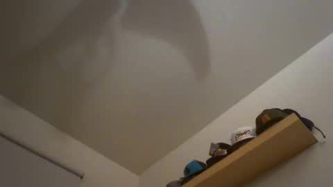 Daddy online show from 2, 1, 2025