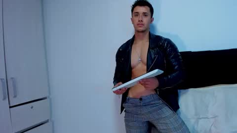 Dilan Coy online show from 17, 1, 2025