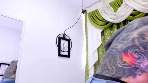 dilan_scootk_ online show from 7, 10, 2025