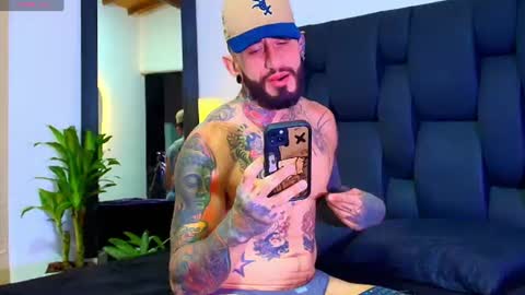 Dilan Scootk online show from 6, 7, 2026
