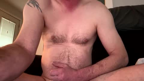 Snapshot of dill327 chatting on 31, 3, 2026 dill327 online show from 31, 3, 2026