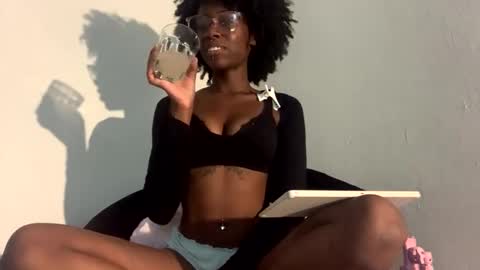 black american princess online show from 15, 9, 2025