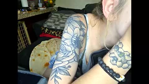 Sofie online show from 27, 4, 2026