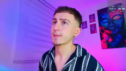 Julian Independent Model online show from 18, 5, 2026