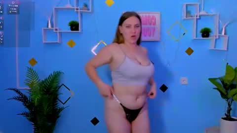 dina_bloom online show from 28, 6, 2026