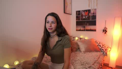 Snapshot of dina_caguimbal chatting on 8, 3, 2026 Dina online show from 8, 3, 2026