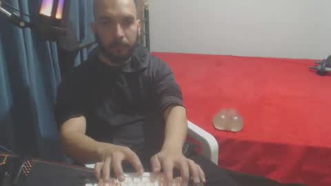 Dincht online show from 4, 2, 2025