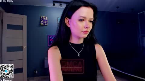 Snapshot of dindin_ chatting on 27, 9, 2025 Jessie online show from 27, 9, 2025