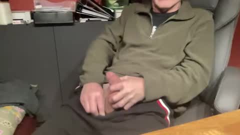 Snapshot of dinnerout1111 chatting on 24, 12, 2024 dinnerout1111 online show from 24, 12, 2024