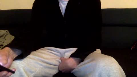 Snapshot of dinnerout1111 chatting on 7, 1, 2025 dinnerout1111 online show from 7, 1, 2025