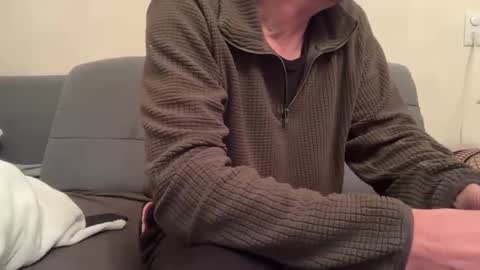 Snapshot of dinnerout1111 chatting on 28, 10, 2025 dinnerout1111 online show from 28, 10, 2025