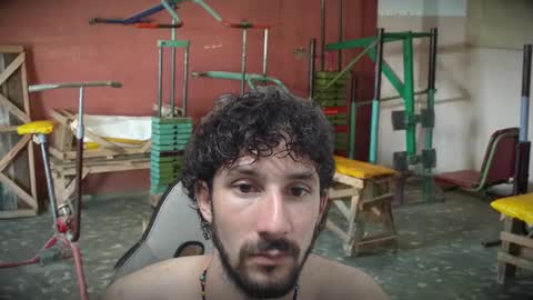 Snapshot of dioni_soe chatting on 2, 3, 2025 Henry online show from 2, 3, 2025