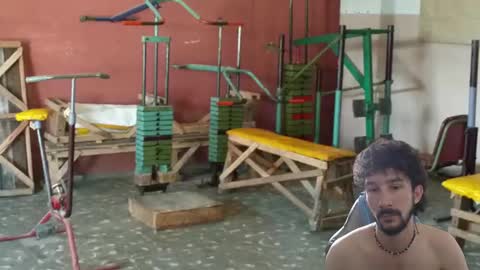 Snapshot of dioni_soe chatting on 3, 3, 2025 Henry online show from 3, 3, 2025