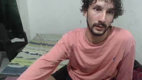 Snapshot of dioni_soe chatting on 13, 9, 2025 Henry online show from 13, 9, 2025