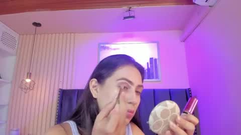 Snapshot of diosa_cristal chatting on 17, 7, 2026 Cristal online show from 17, 7, 2026