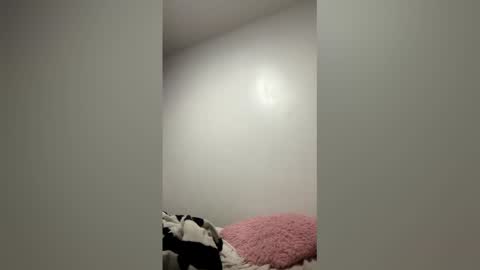 Cristal Independent model online show from 20, 2, 2026