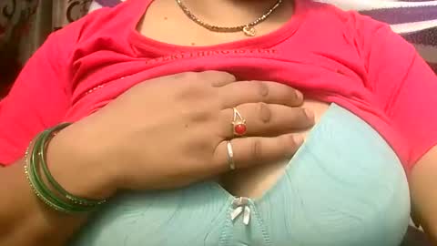 Snapshot of dipa2345 chatting on 11, 9, 2025 dipa2345 online show from 11, 9, 2025