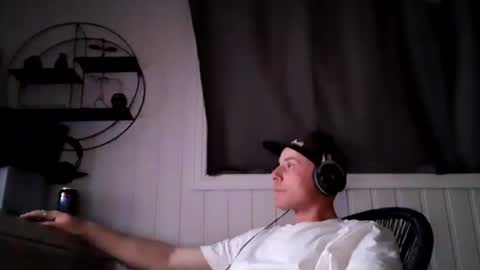 dirkdigglerofficial online show from 13, 6, 2026