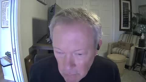 Snapshot of dirkpitt223 chatting on 22, 1, 2025 DirtkPitt Fun guy working online show from 22, 1, 2025