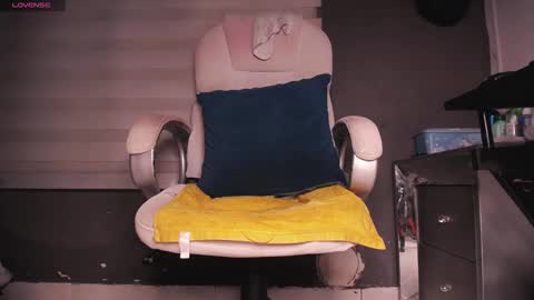 dirty_27cms online show from 31, 10, 2025