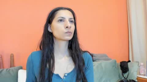 Dirtybeya online show from 3, 5, 2026