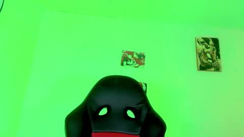 Naomy  online show from 26, 9, 2025