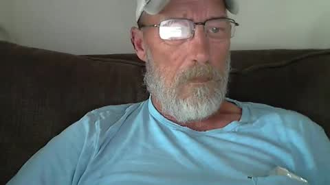 Snapshot of dirtynastyoldman chatting on 1, 10, 2025 dirtynastyoldman online show from 1, 10, 2025