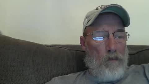 Snapshot of dirtynastyoldman chatting on 6, 10, 2025 dirtynastyoldman online show from 6, 10, 2025