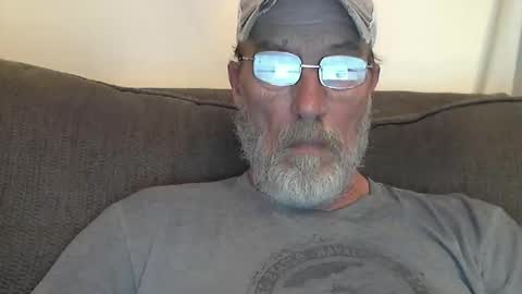 Snapshot of dirtynastyoldman chatting on 25, 11, 2025 dirtynastyoldman online show from 25, 11, 2025