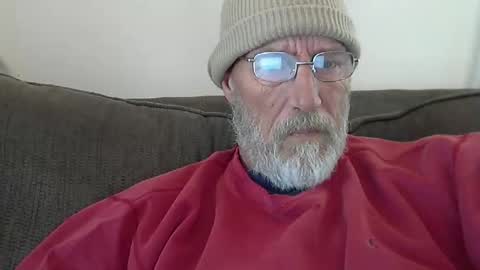 Snapshot of dirtynastyoldman chatting on 1, 12, 2025 dirtynastyoldman online show from 1, 12, 2025