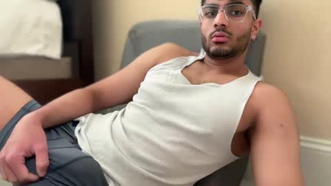 Snapshot of dirtynick1 chatting on 5, 3, 2025 dirtynick1 online show from 5, 3, 2025