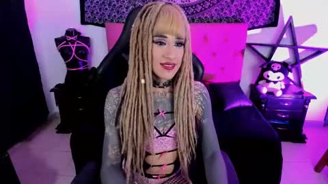 Snapshot of dirtyonix chatting on 1, 12, 2024 ONIX  online show from 1, 12, 2024
