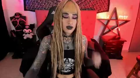 Snapshot of dirtyonix chatting on 8, 12, 2024 ONIX  online show from 8, 12, 2024