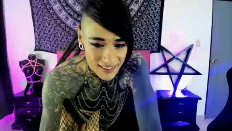 Snapshot of dirtyonix chatting on 4, 2, 2025 ONIX  online show from 4, 2, 2025