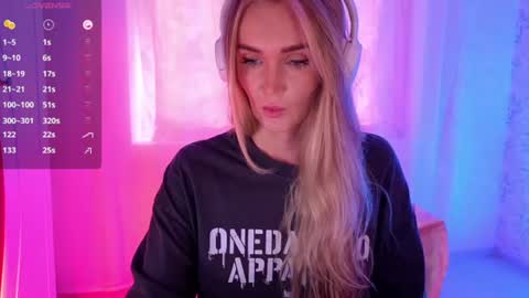 Snapshot of disney__princess chatting on 3, 8, 2026 JASMINE online show from 3, 8, 2026