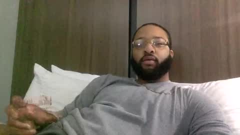 Snapshot of distantfantasydre chatting on 14, 1, 2025 Dre online show from 14, 1, 2025