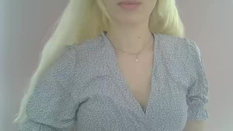 DitaMilton online show from 25, 2, 2026