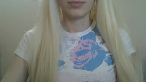 DitaMilton online show from 6, 8, 2026