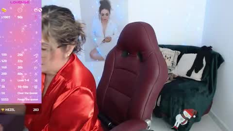 Snapshot of diva_milf chatting on 2, 12, 2025 Diva online show from 2, 12, 2025