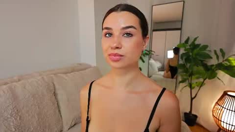Tia online show from 20, 7, 2026