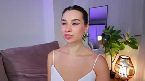Tia online show from 30, 7, 2026