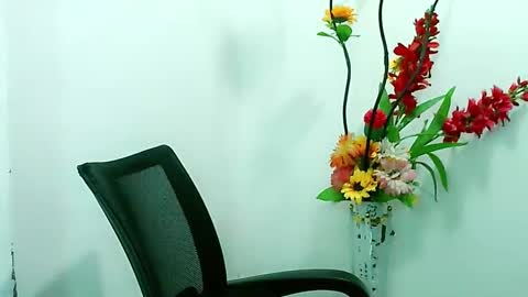     Divine Grace Close To Your Hear online show from 16, 12, 2024