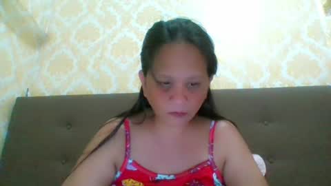 Snapshot of divinegrace10 chatting on 5, 7, 2026 Divine Grace Close To Your Hear online show from 5, 7, 2026