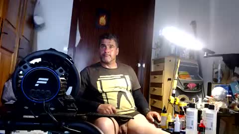 Snapshot of divitimido chatting on 1, 5, 2026 divitimido online show from 1, 5, 2026